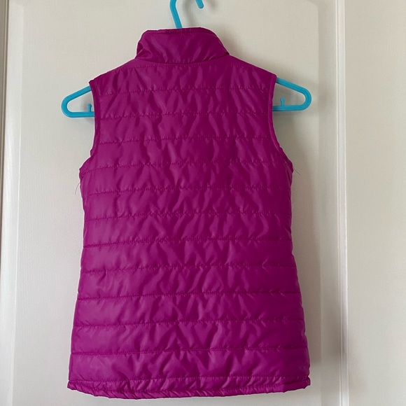 Girls reversible puffer vest - Picture 4 of 7